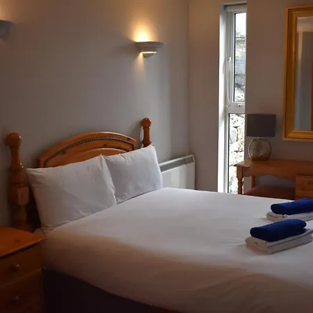 Aran View Homes Doolin - The Courtyard House - Sleeps 9 Holiday home