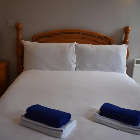 Aran View Homes Doolin - The Courtyard House - Sleeps 9 Holiday home *