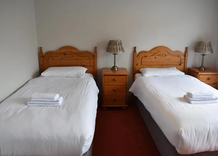 Aran View Holiday Homes Doolin - The Stone Cottage - Sleeps 9 *