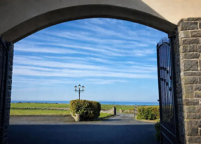 Holiday home Aran View Homes Doolin - The Courtyard House - Sleeps 9